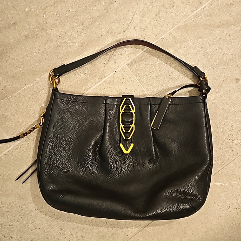 VINCE CAMUTO Luk Pleated Leather Shoulder Bag Black. EUC!